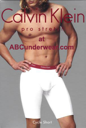 Calvin Klein Pro-Stretch Cycle Short - Large