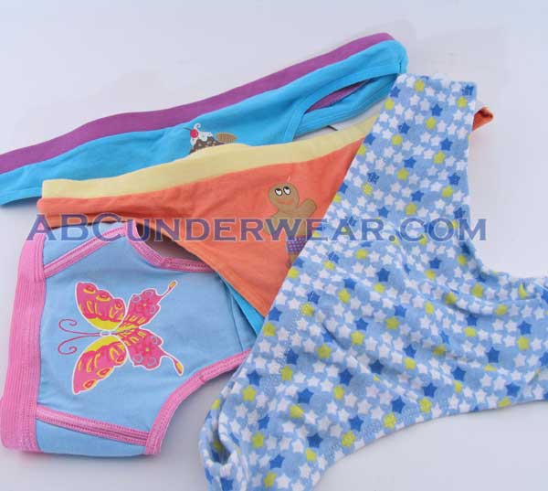 Diverse Selection of Women's Thongs for Individual Preferences