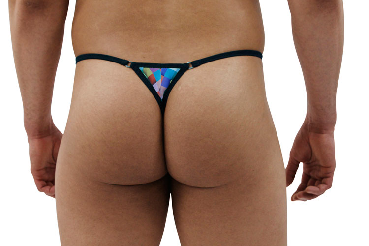 Stylish Diamond Pattern Men's Thong Featuring a Sophisticated Ring